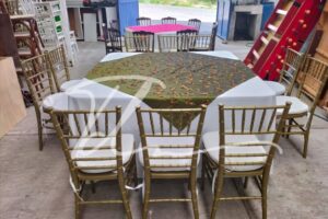 Mesa imperial, silla Tiffany Mesa imperial, silla Tiffany