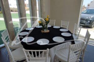 Mesa redonda, silla Tiffany Mesa redonda, silla Tiffany