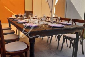 Mesa vintage, silla Cross Back Mesa vintage, silla Cross Back