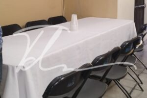 Mesas y sillas plegables